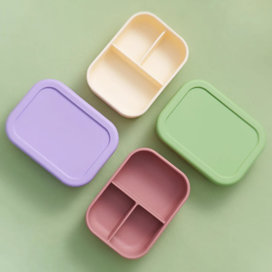 boite repas bébé compartimentée silicone alimentaire avec  couvercle transport facile