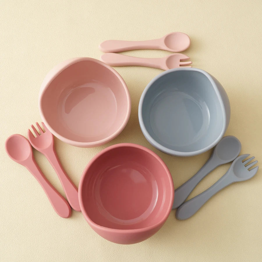 bol bébé silicone kit antidérapant avec cuillère et fourchette