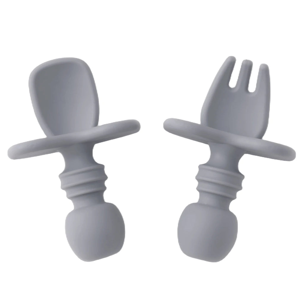 couverts bébé apprentissage silicone gris cuillère et fourchette ergonomiques
